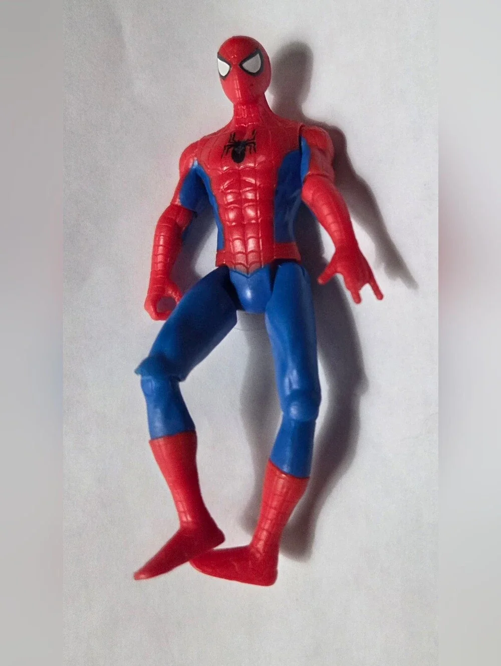 Marvel Spider-Man Titan Hero Series 2019 Spider-Man 4 inch articulated